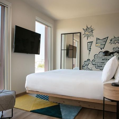 ホテル Aloft Strasbourg Etoile エクステリア 写真